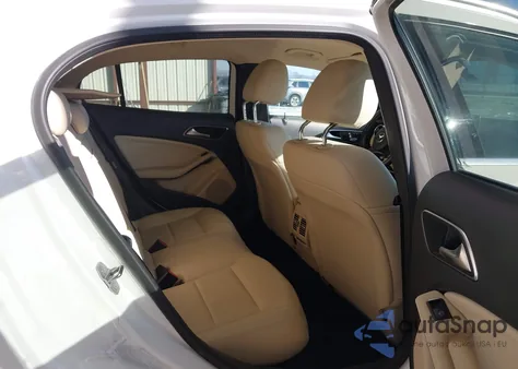 2020 Mercedes-Benz Gla 250 из США, поврежденный, VIN WDCTG4EB3LU024441